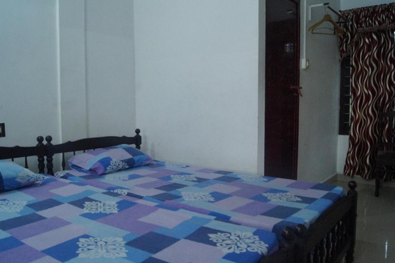 Prems Homestay Kochi Bagian luar foto