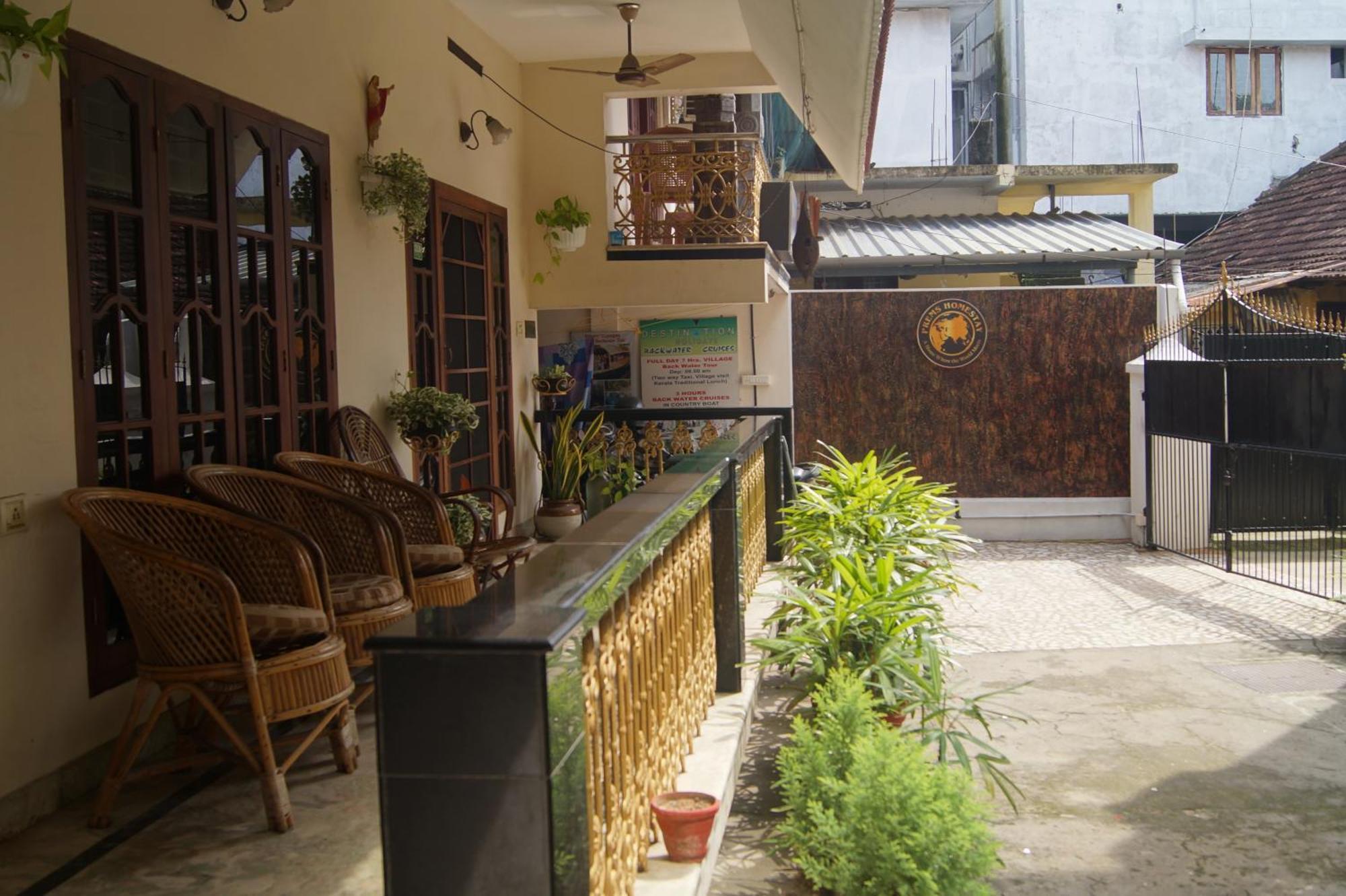 Prems Homestay Kochi Bagian luar foto