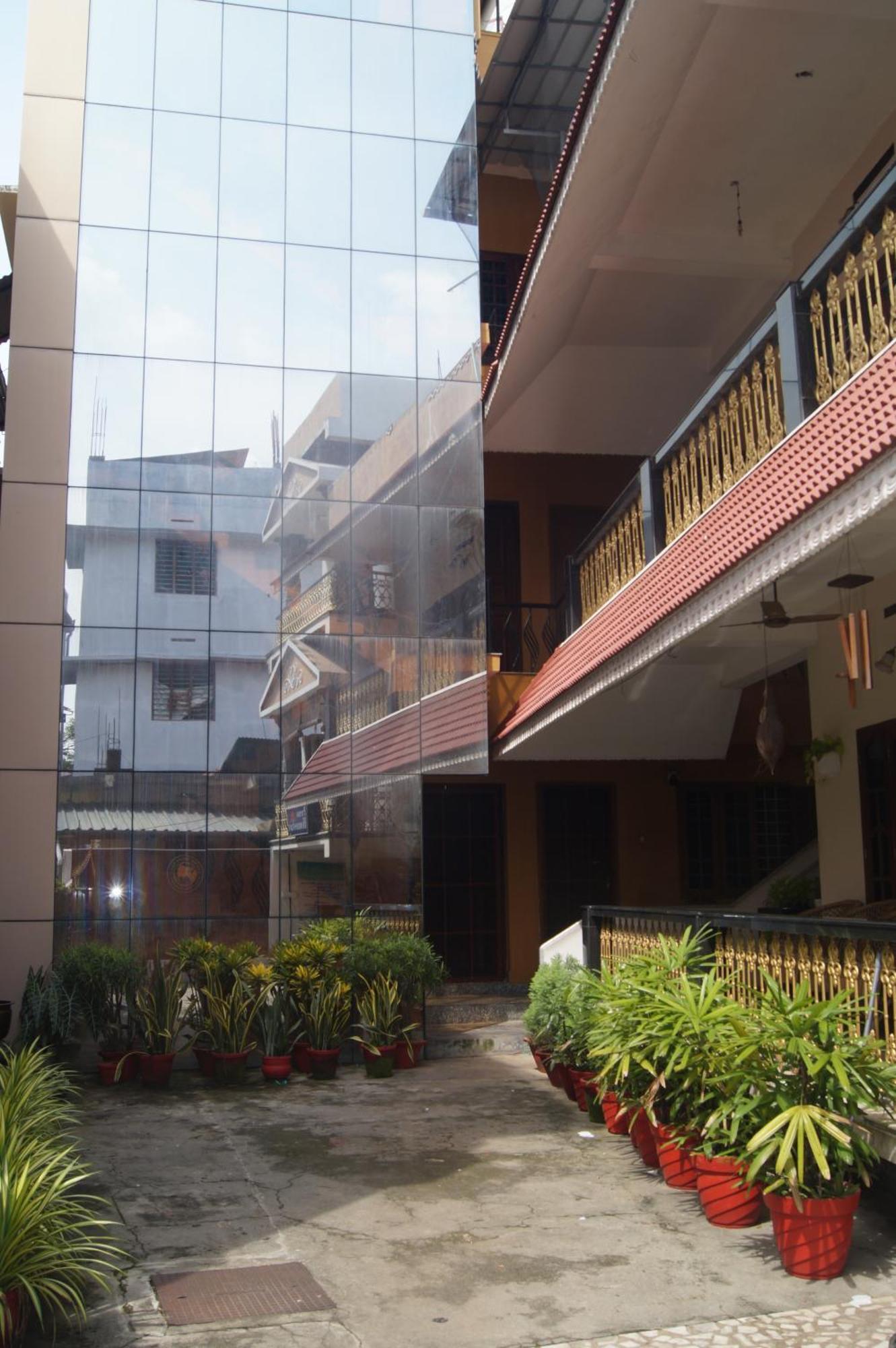Prems Homestay Kochi Bagian luar foto